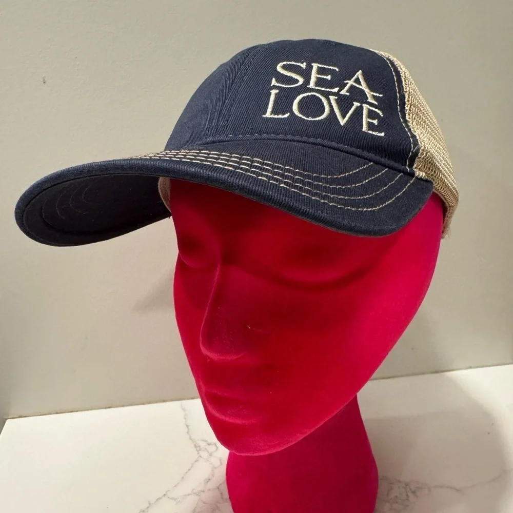 Hilton Head 'Sea Love' Truckers Hat